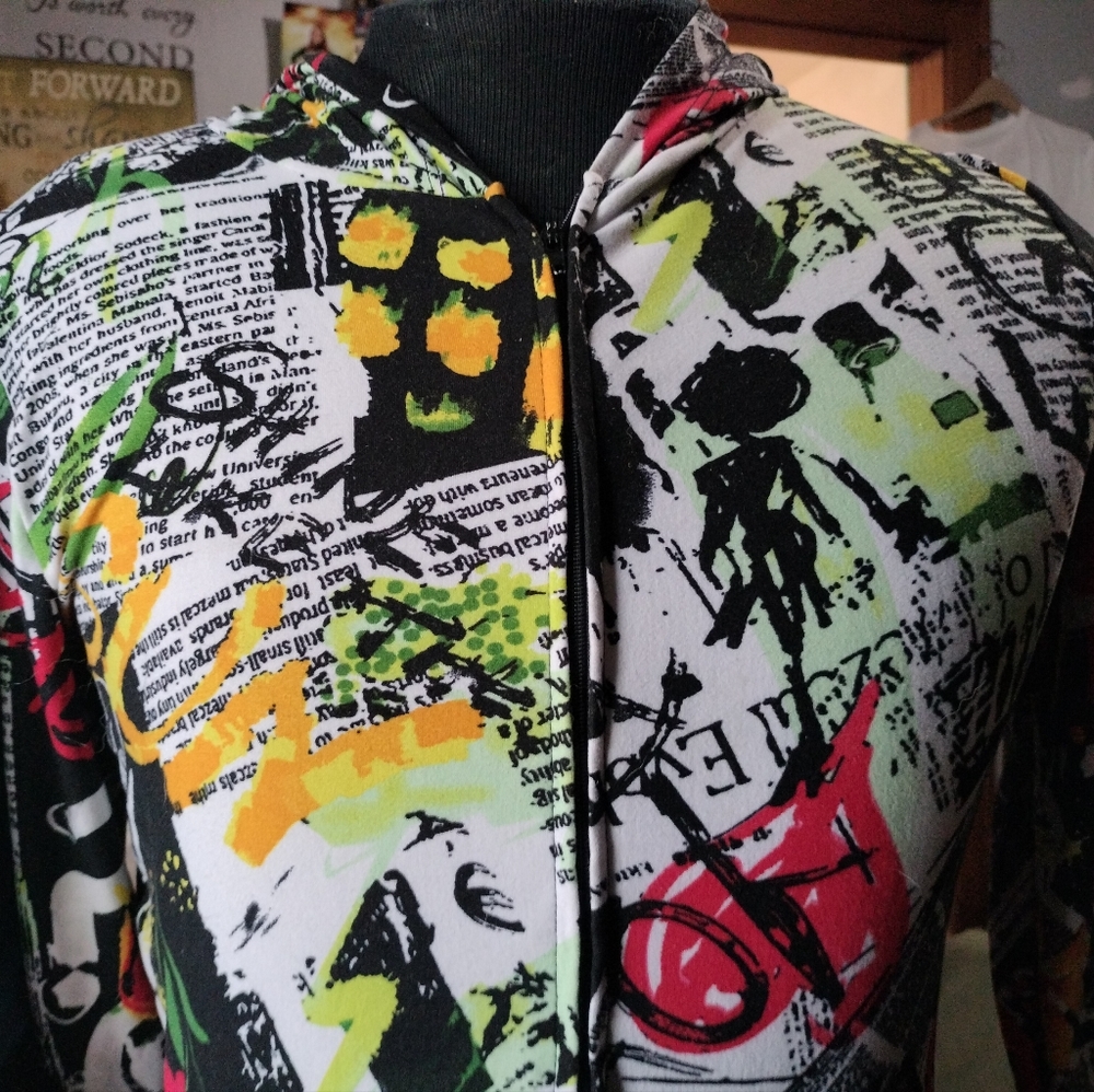 Colorful and Light Spring Jackets. - Picture 3 of 4